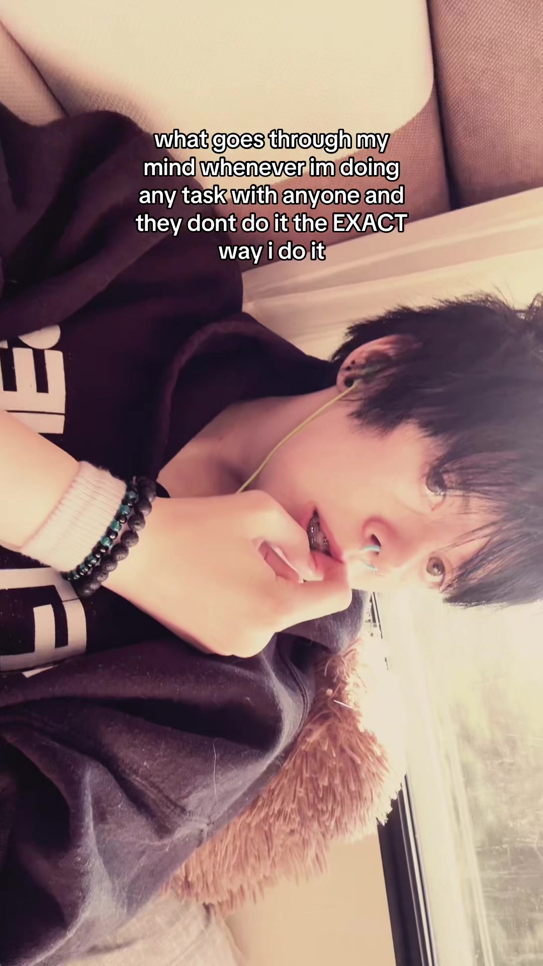 @𓃥☣︎WOOF☣︎𓃥