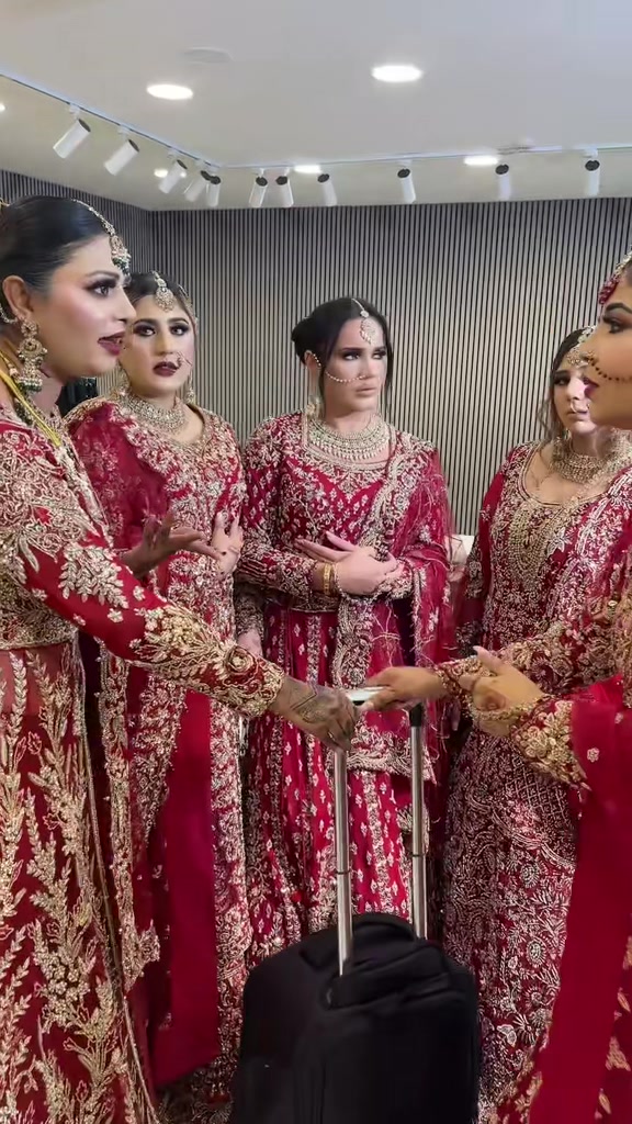 @Sonam🇬🇧Rajput