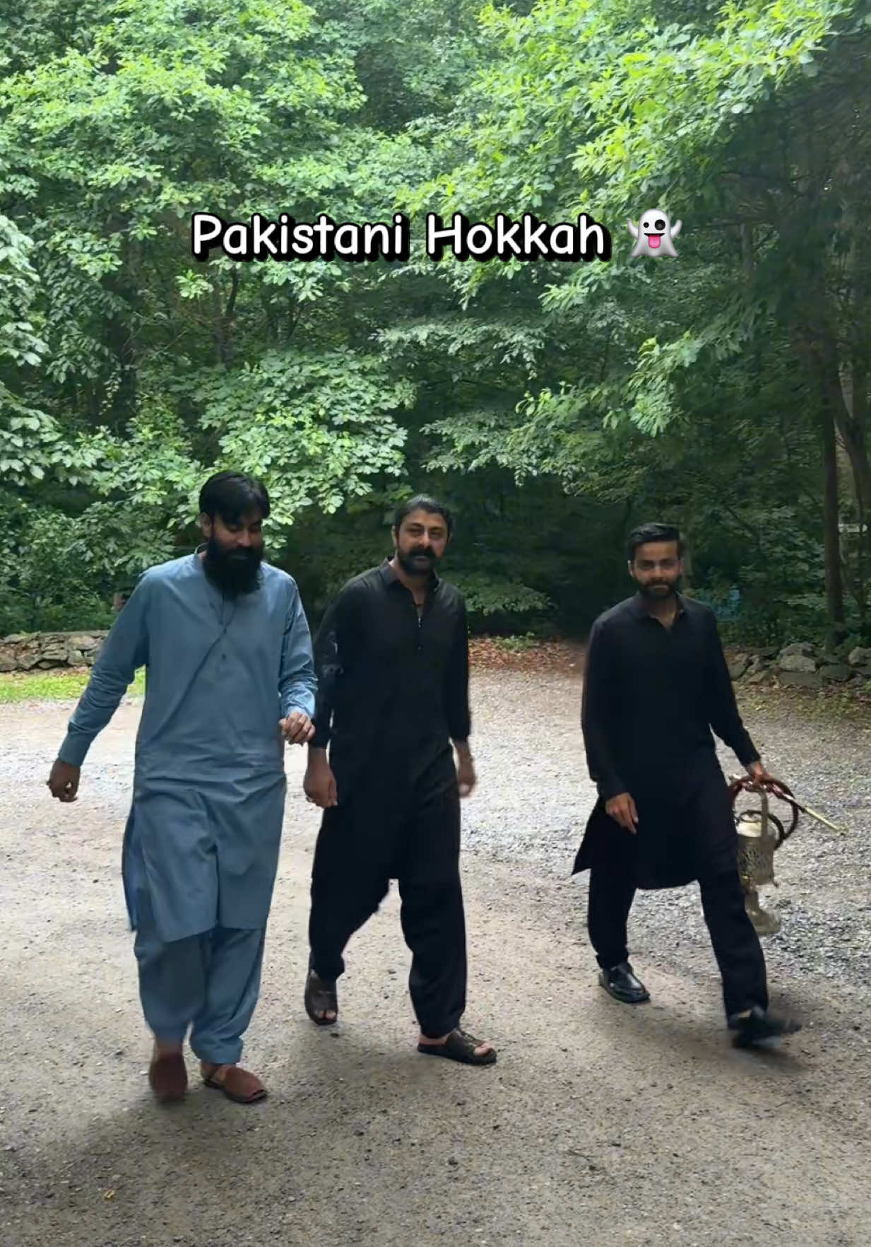 @Ali Malhi 10 🇺🇸🇵🇰