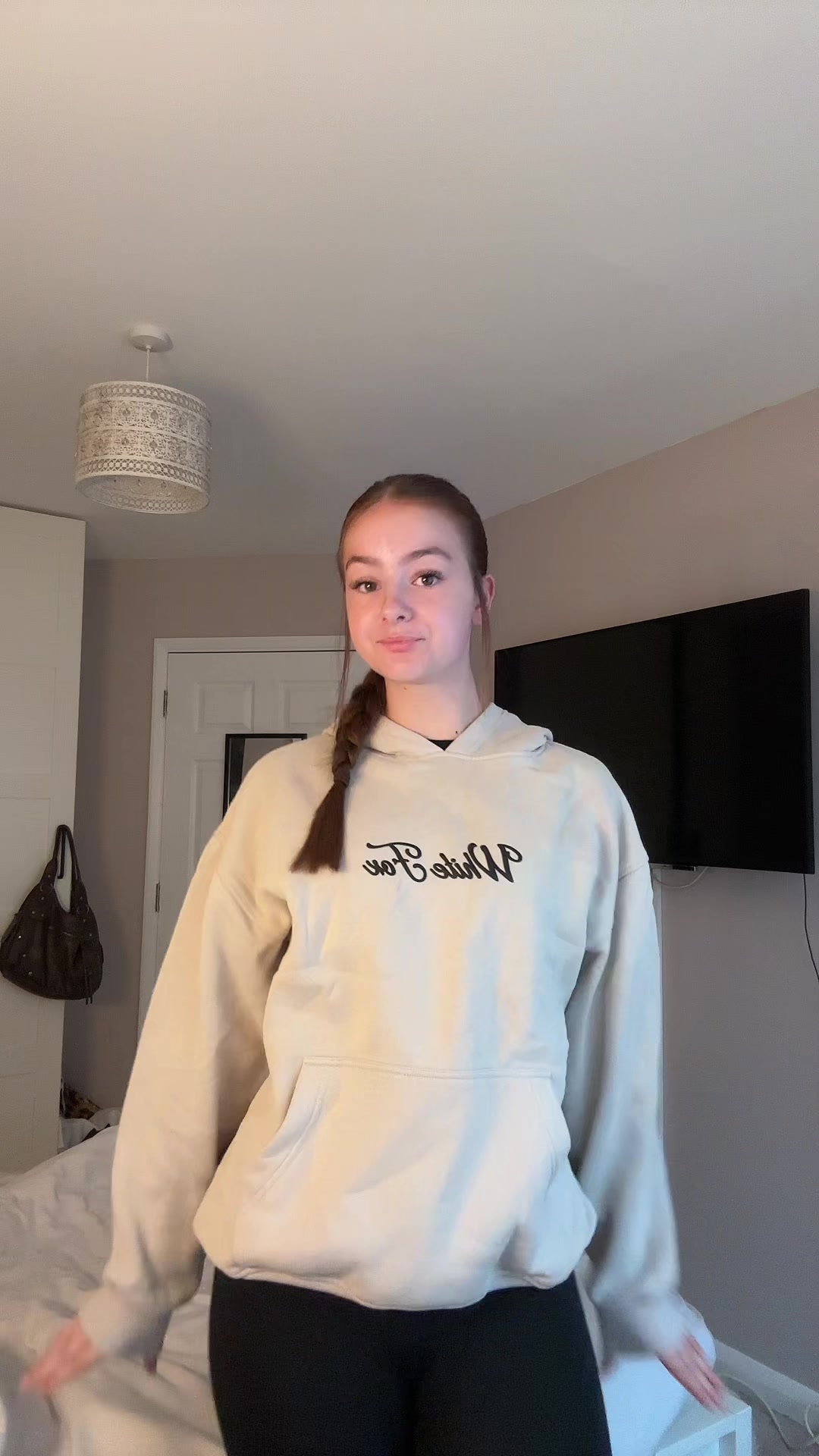 @lily