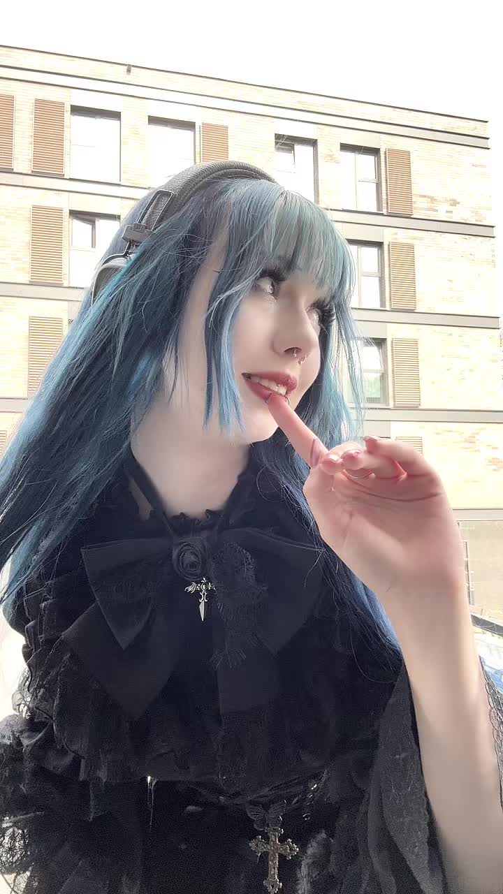 @snezbonez