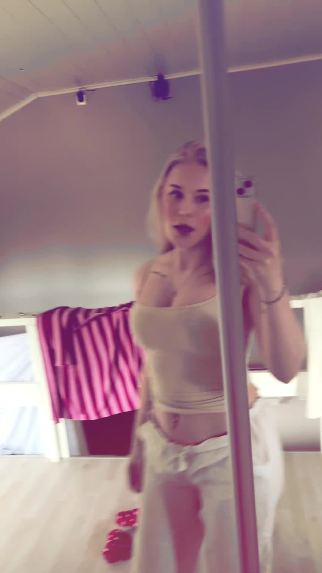@erikammakela
