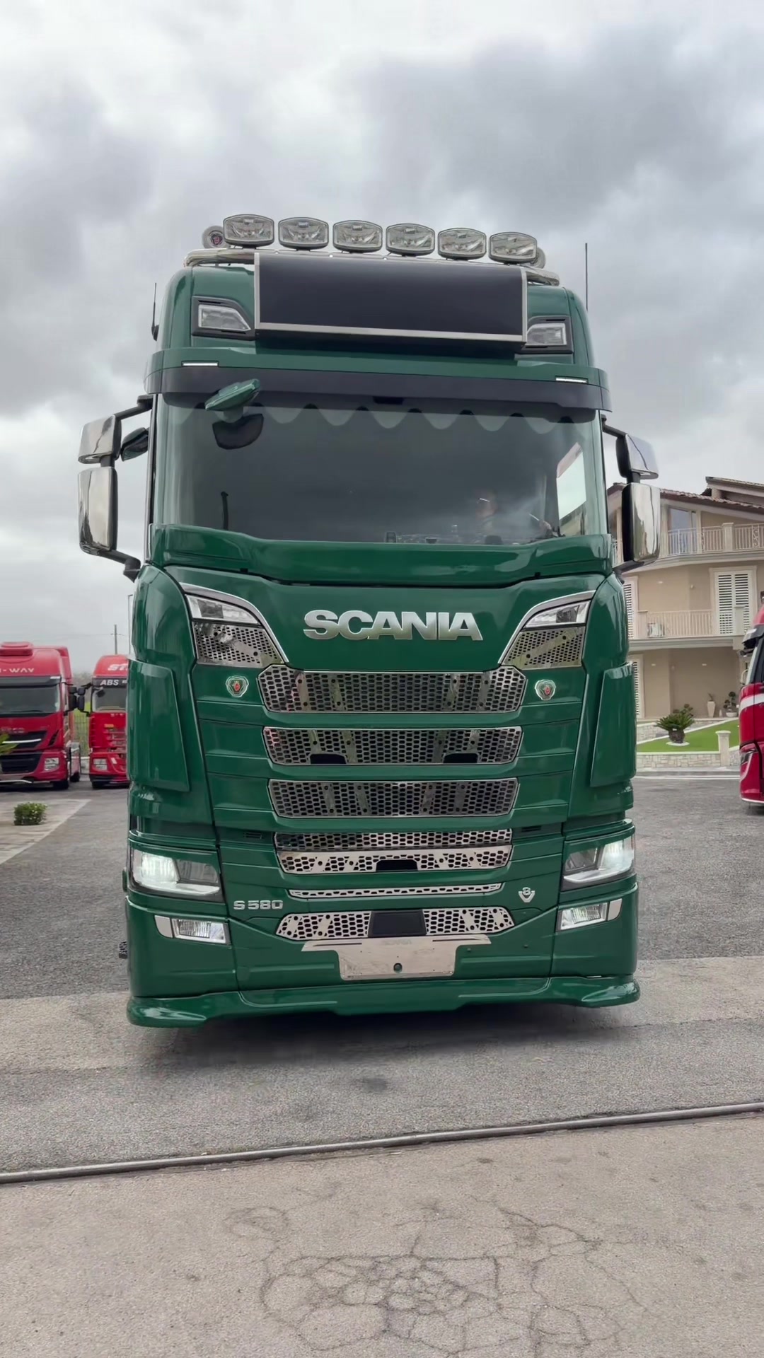 @Carbone Trans