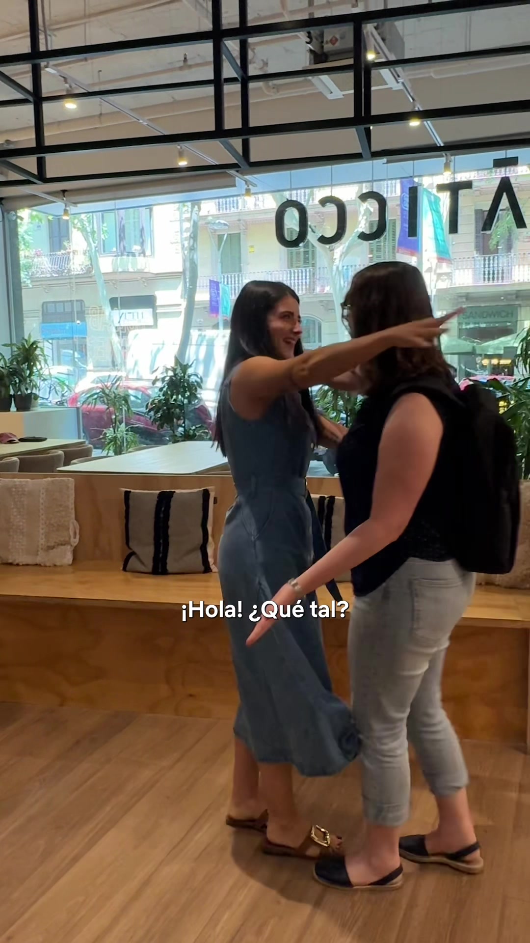 @María Aperador
