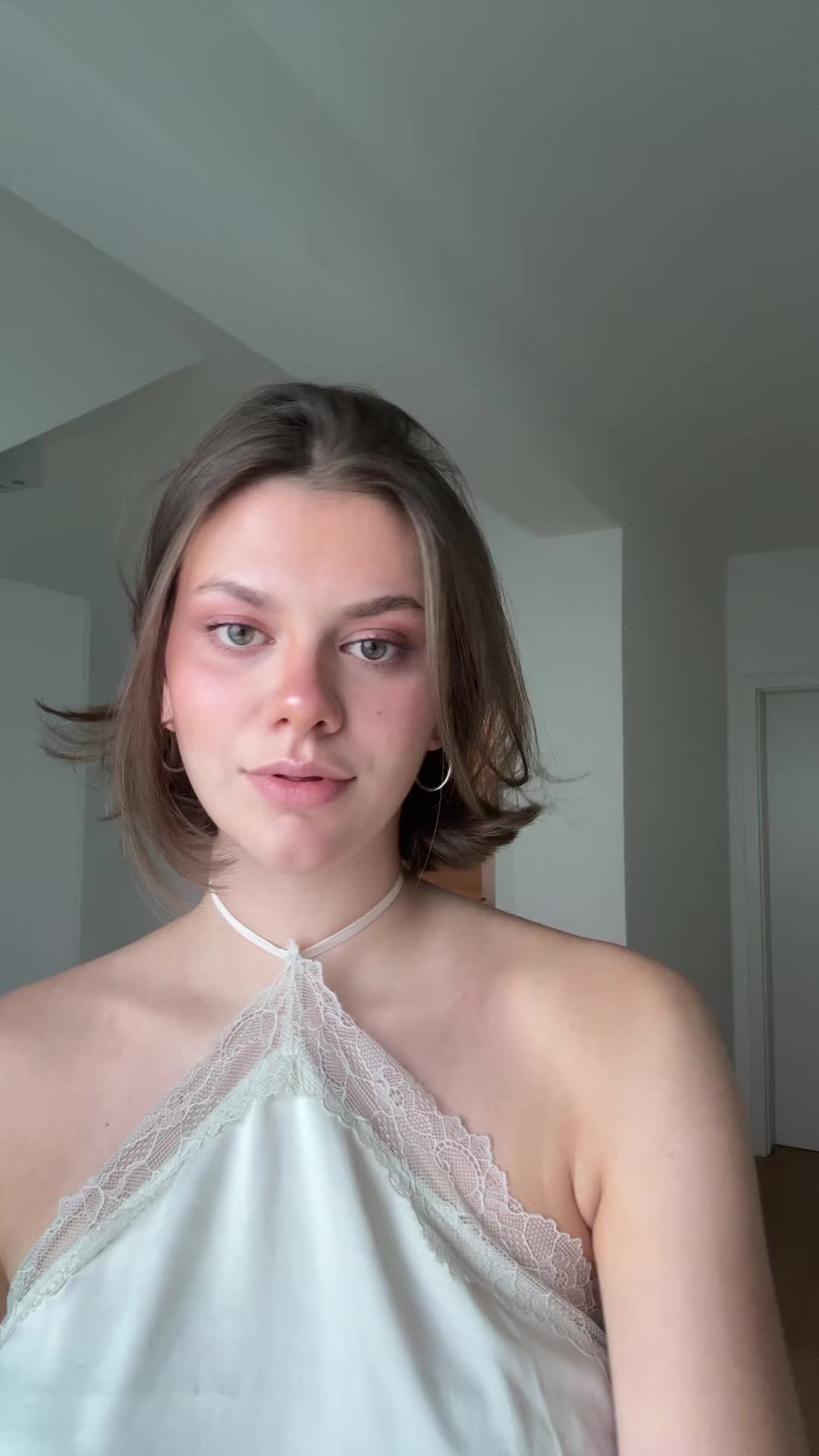 @Leni