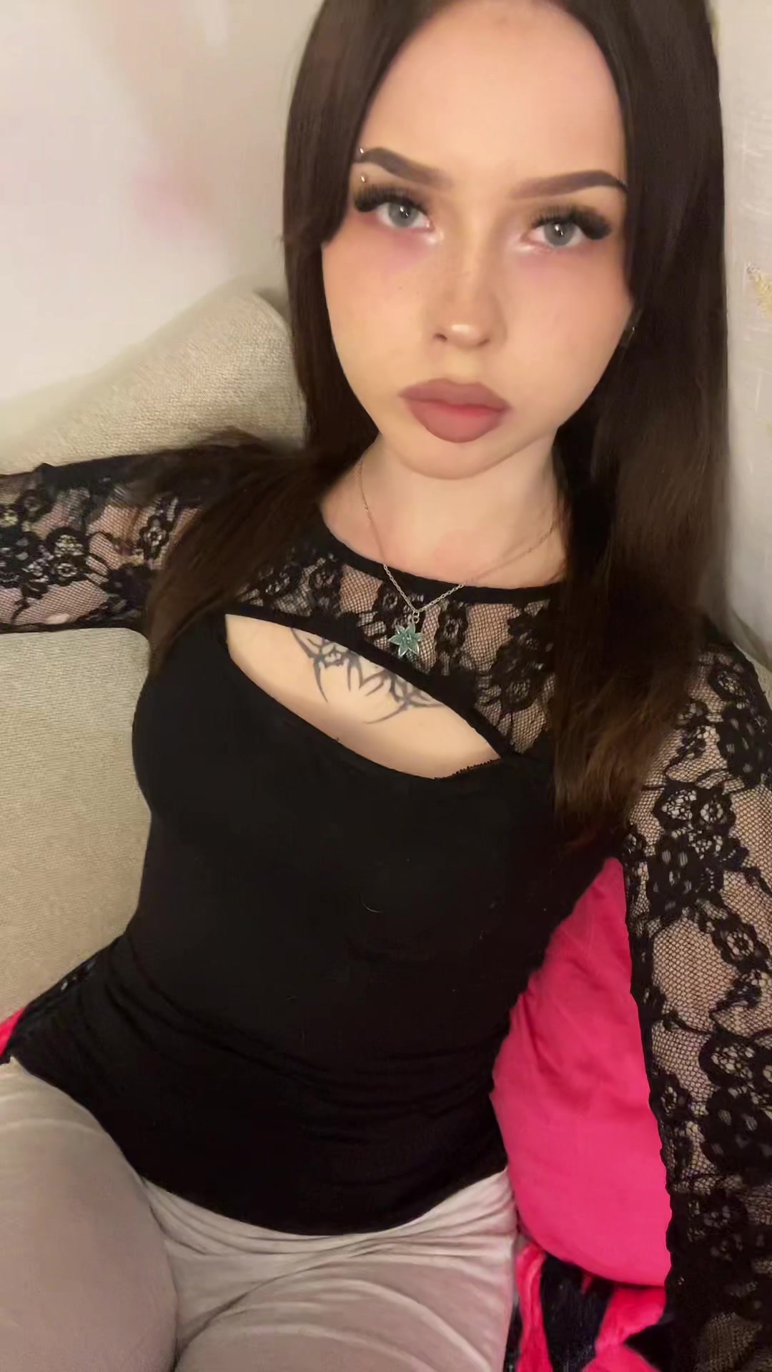 @Alisa