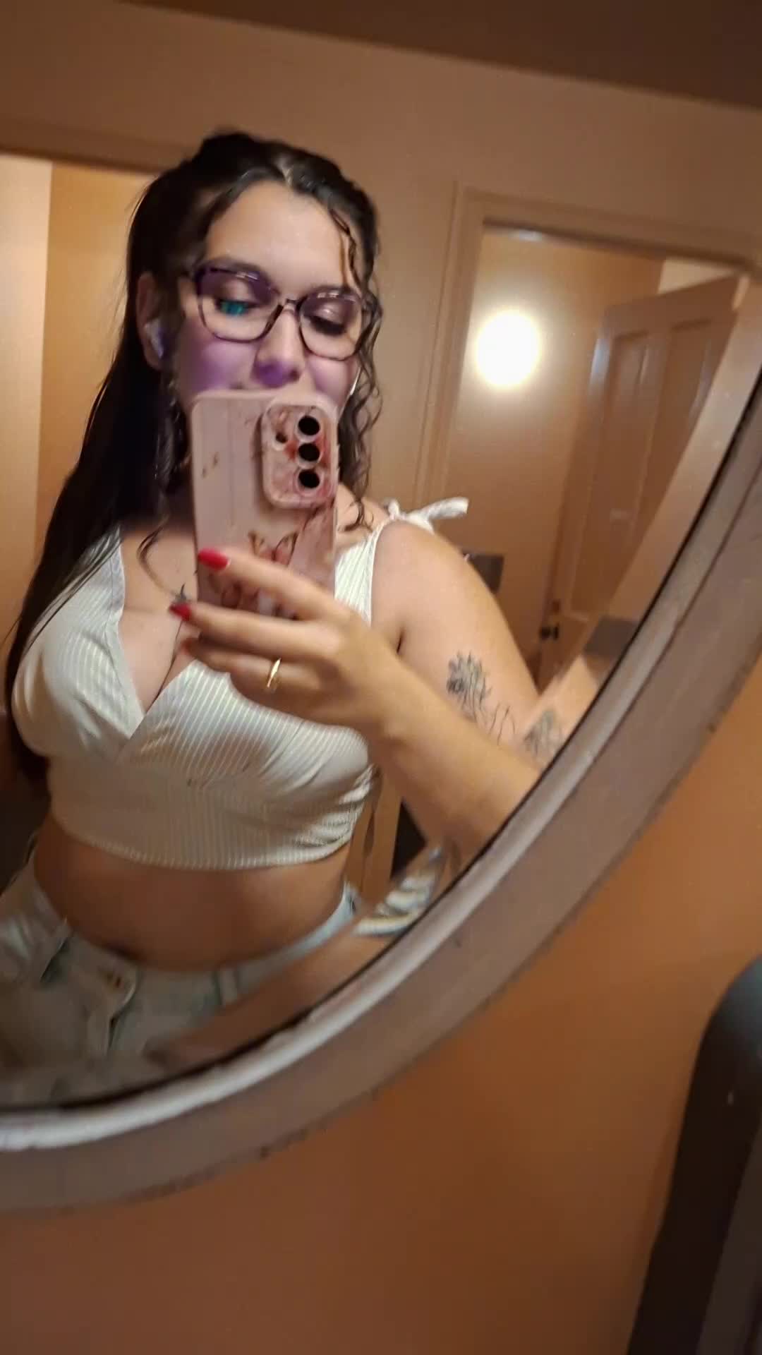@nicoleta413