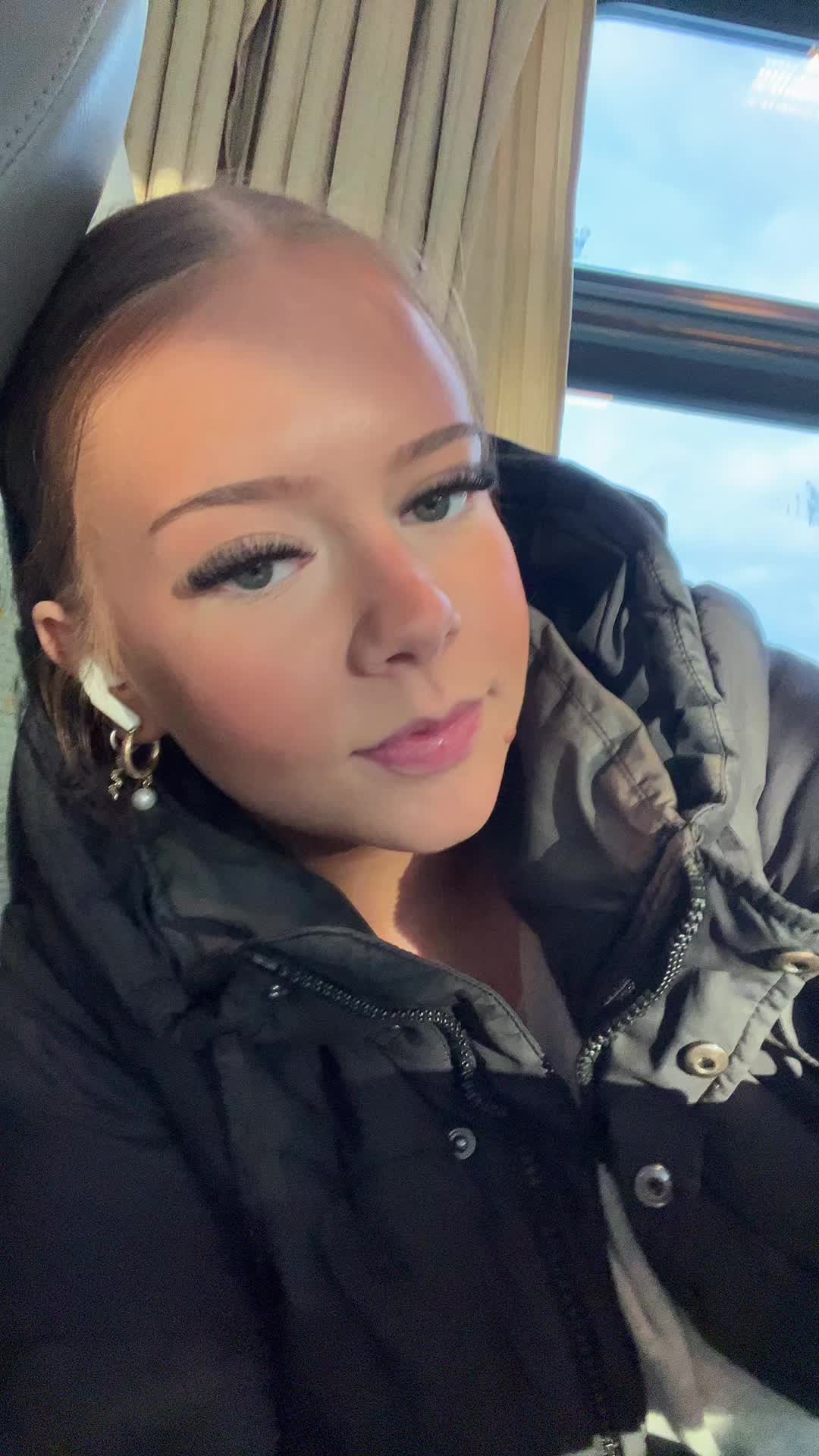 @menni <3