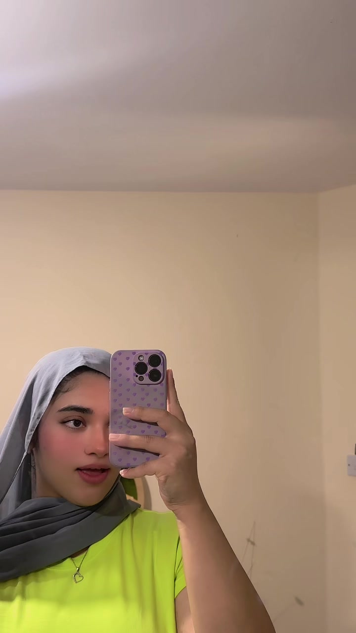 @Areeba 🌸