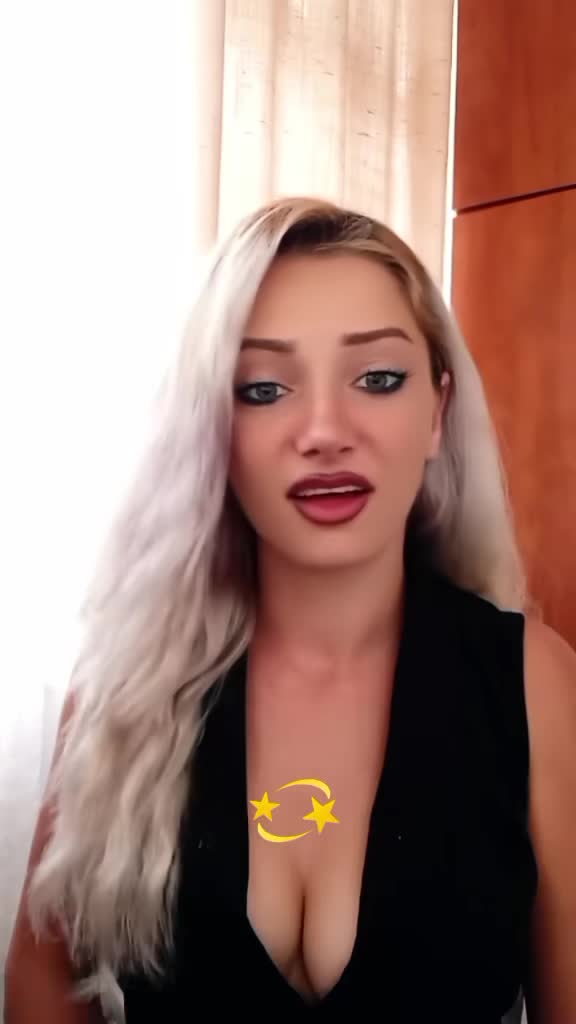 @👑Meri Meri123👑