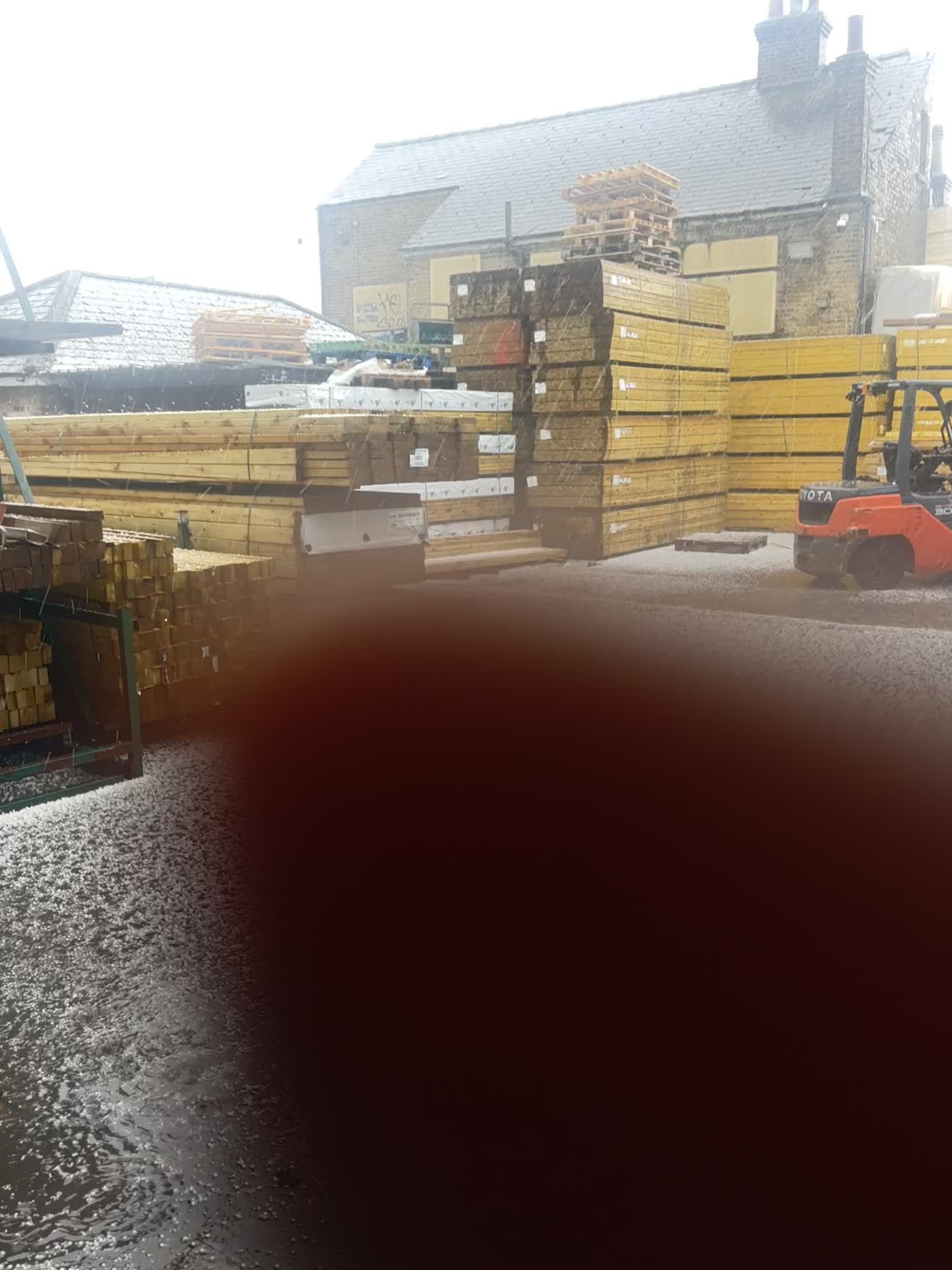 @SR TIMBER & BUILDING MERCHANT