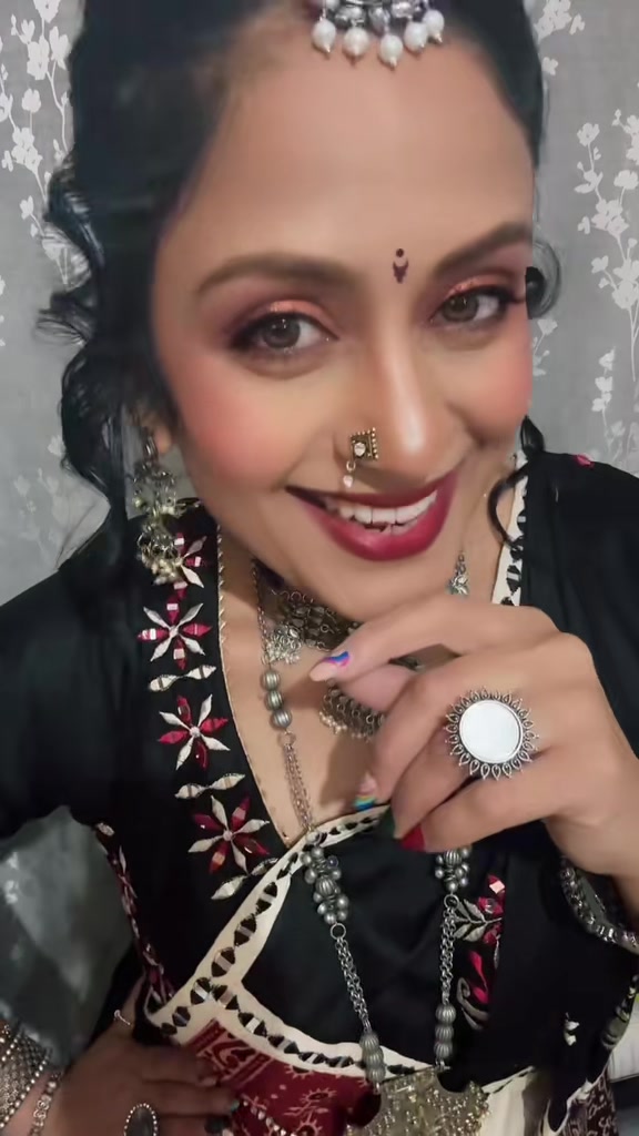 @🧿Nisha🧿