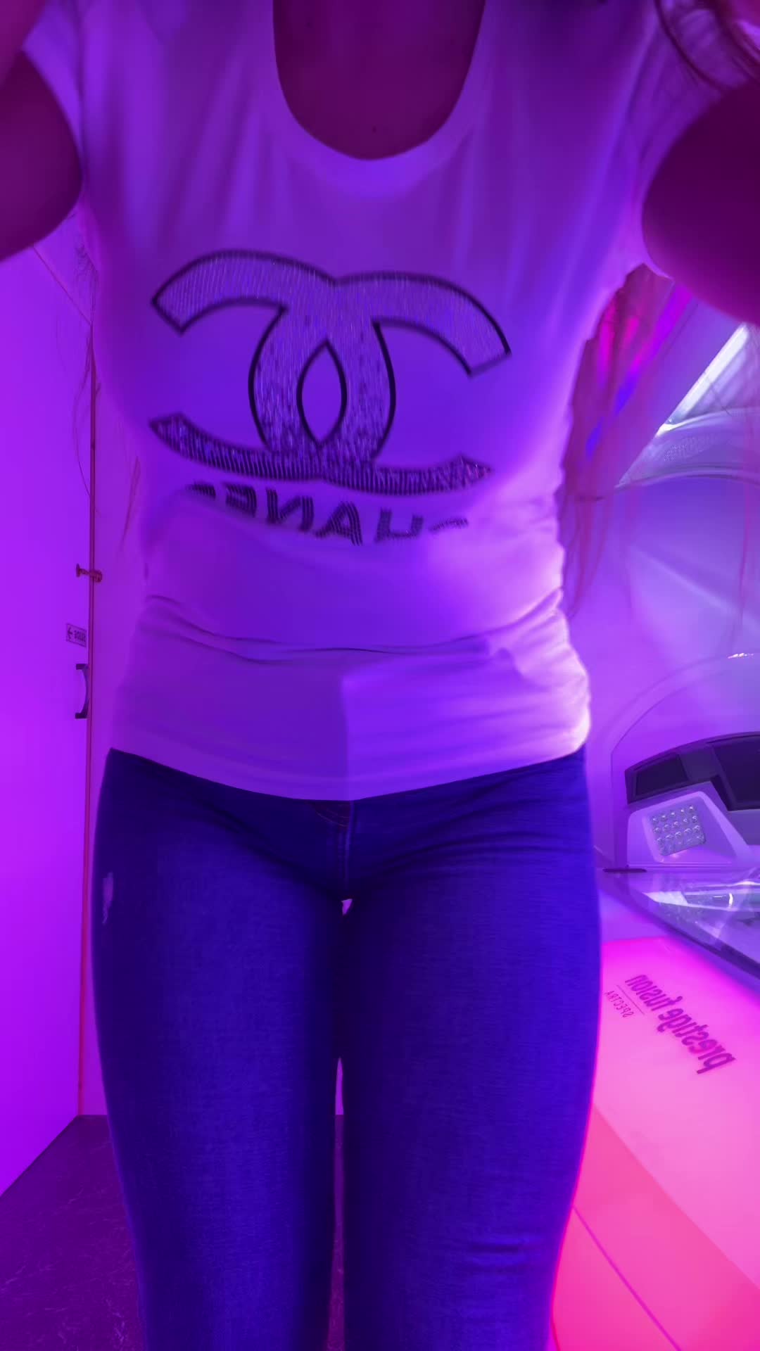 @𝐶𝑖𝑛𝑑𝑦𝑎𝑛𝑛𝑎𝐽𝑜𝑦𝑐𝑒