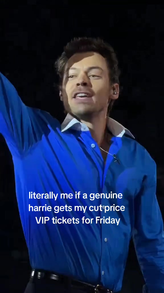 @2 x VIP Front Tix Fri 22nd May
