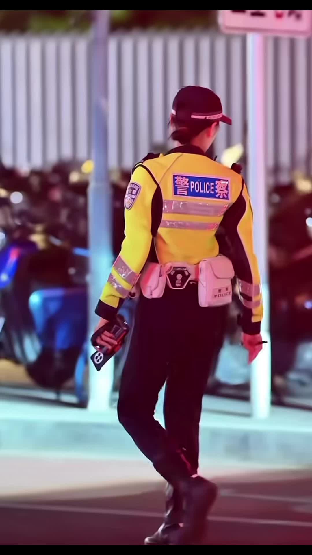 @花木兰👮