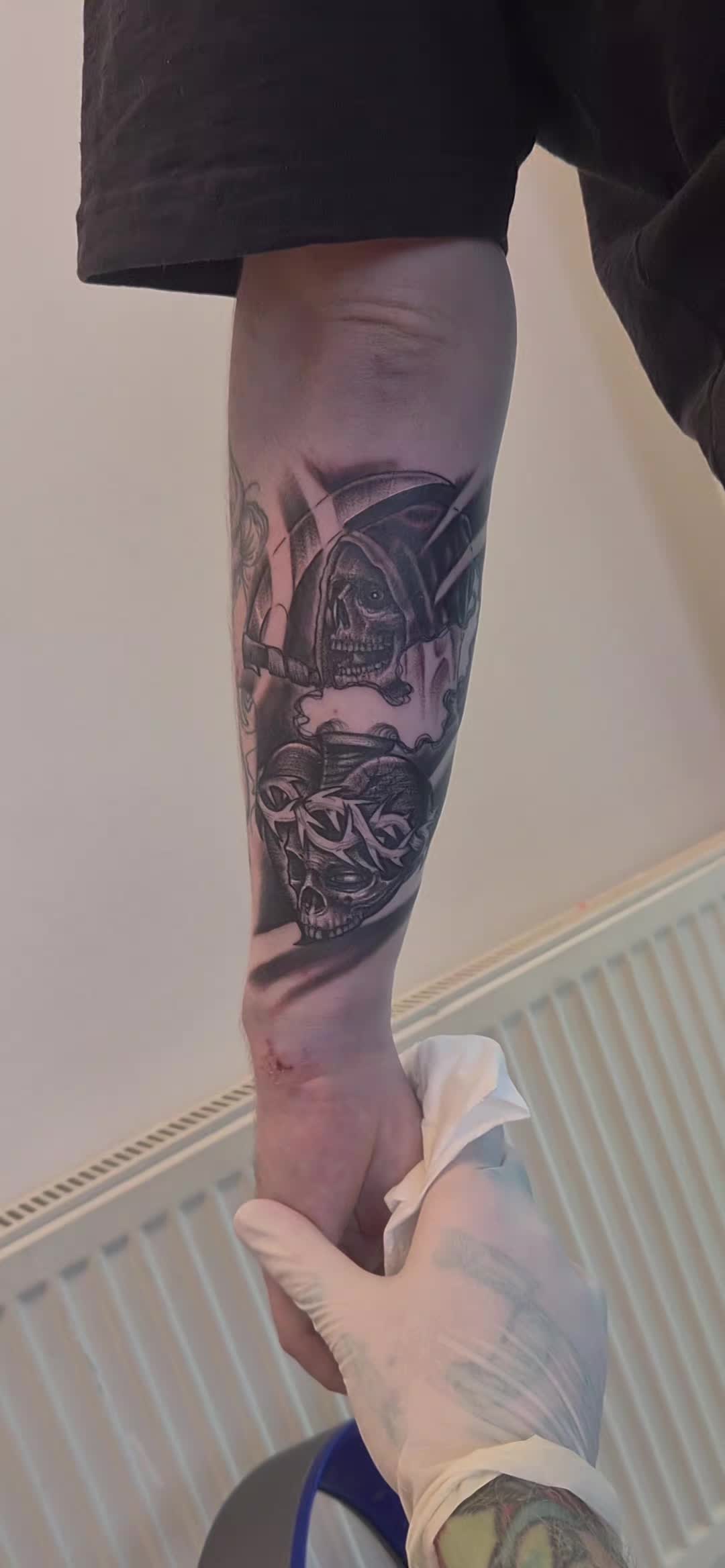 @Uncrowned Ink