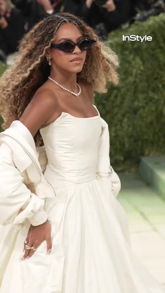 @HouseOfBeyy🐝