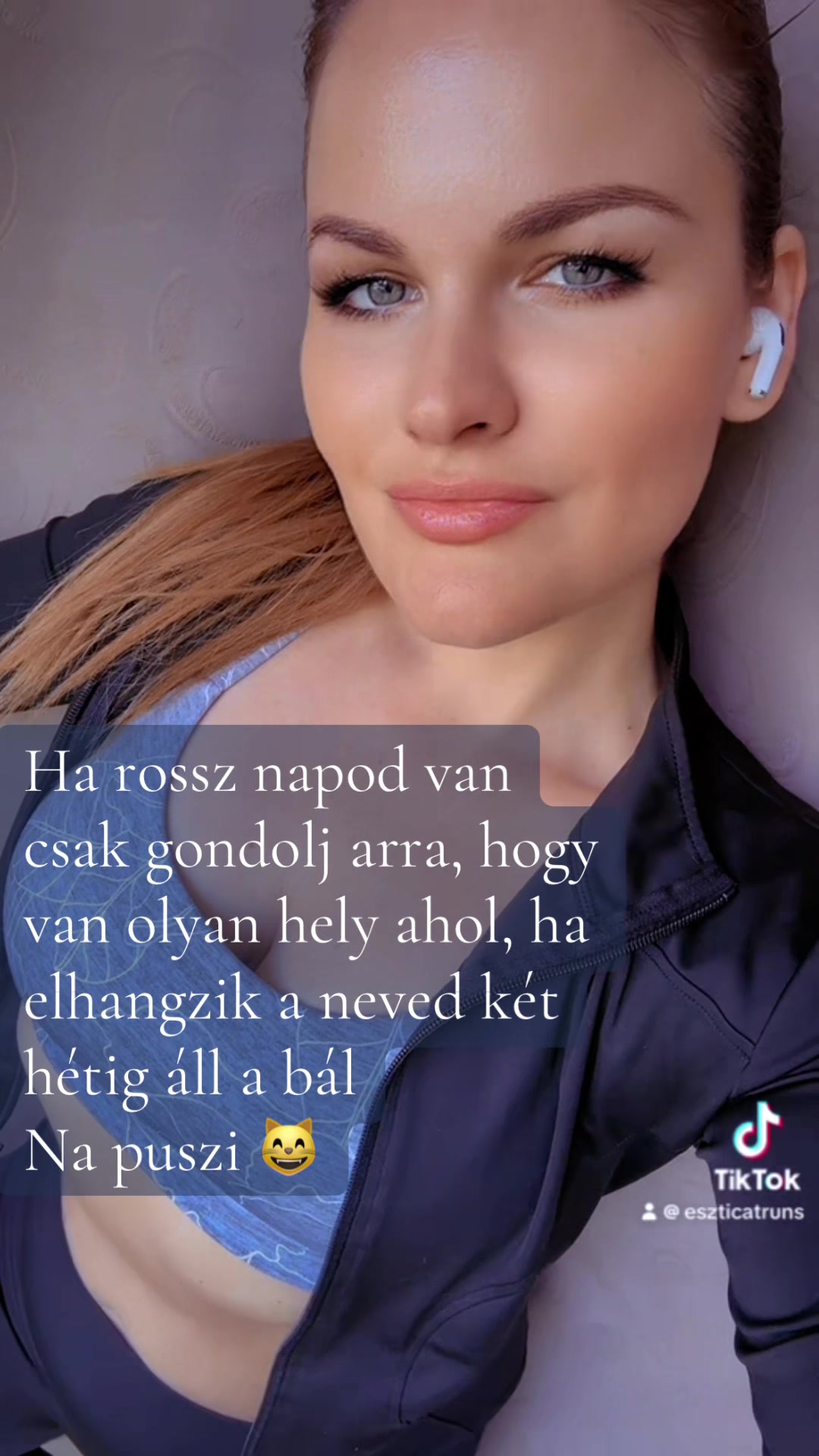 @EsztiCat🩷
