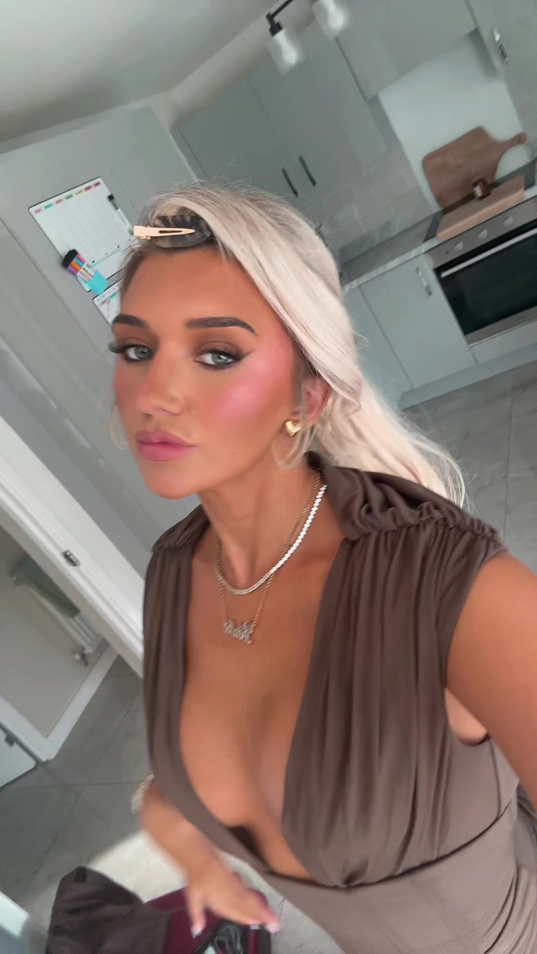 @LeighaClarke