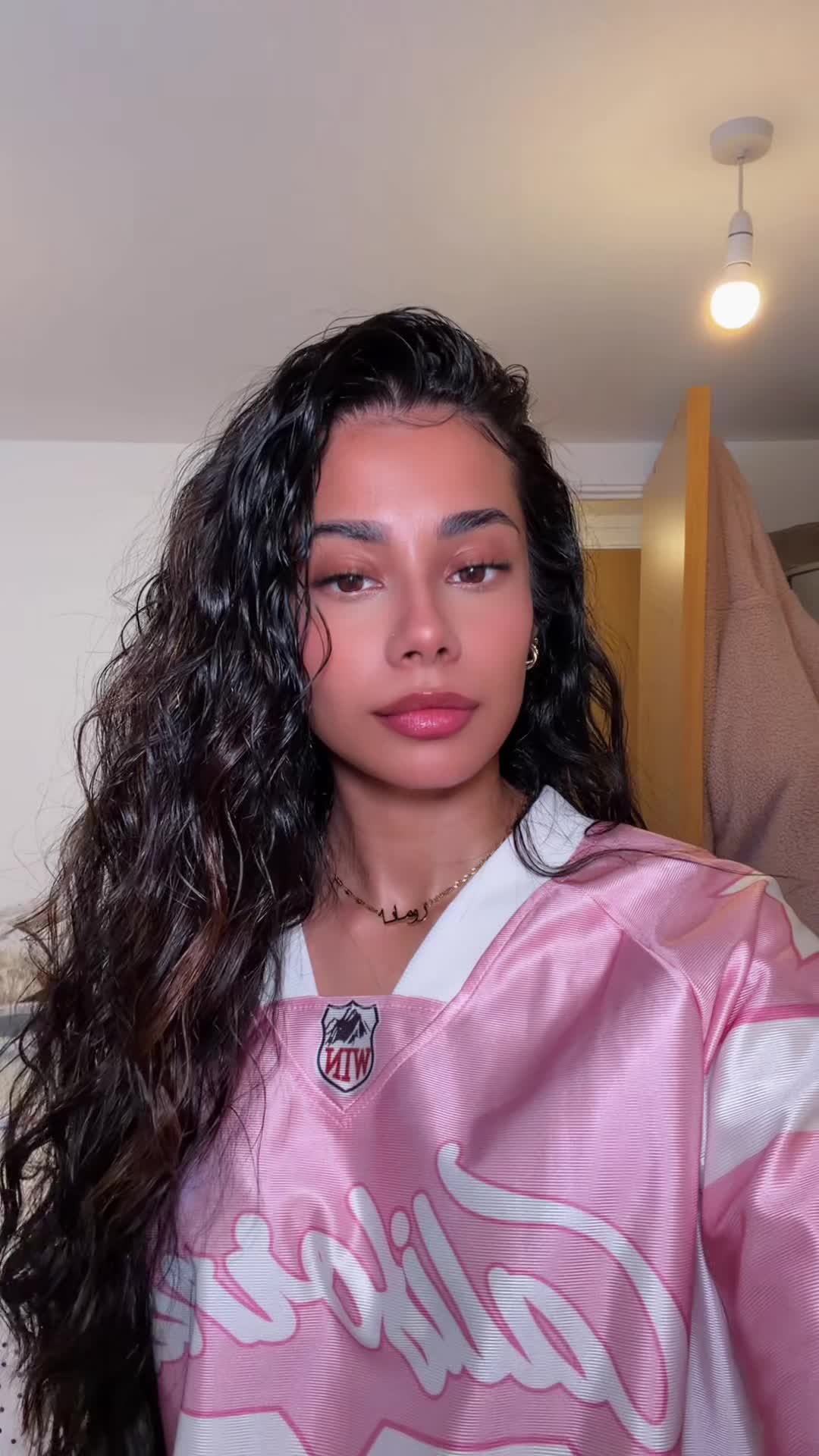 @Romaana3