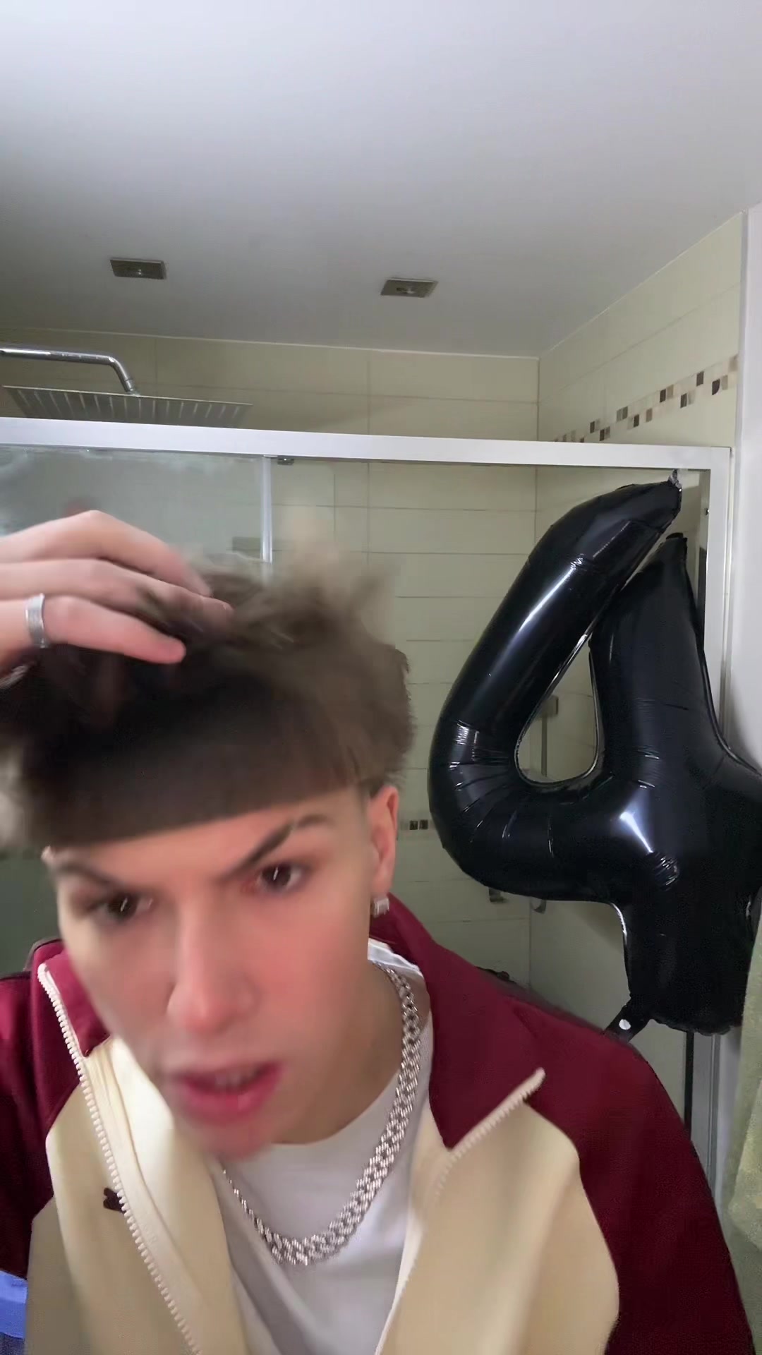 @Eloan_vnr 💇