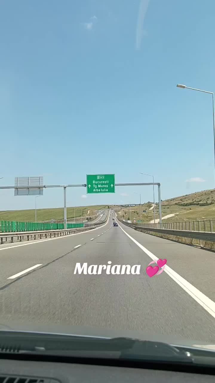 @Mariana💞🦂
