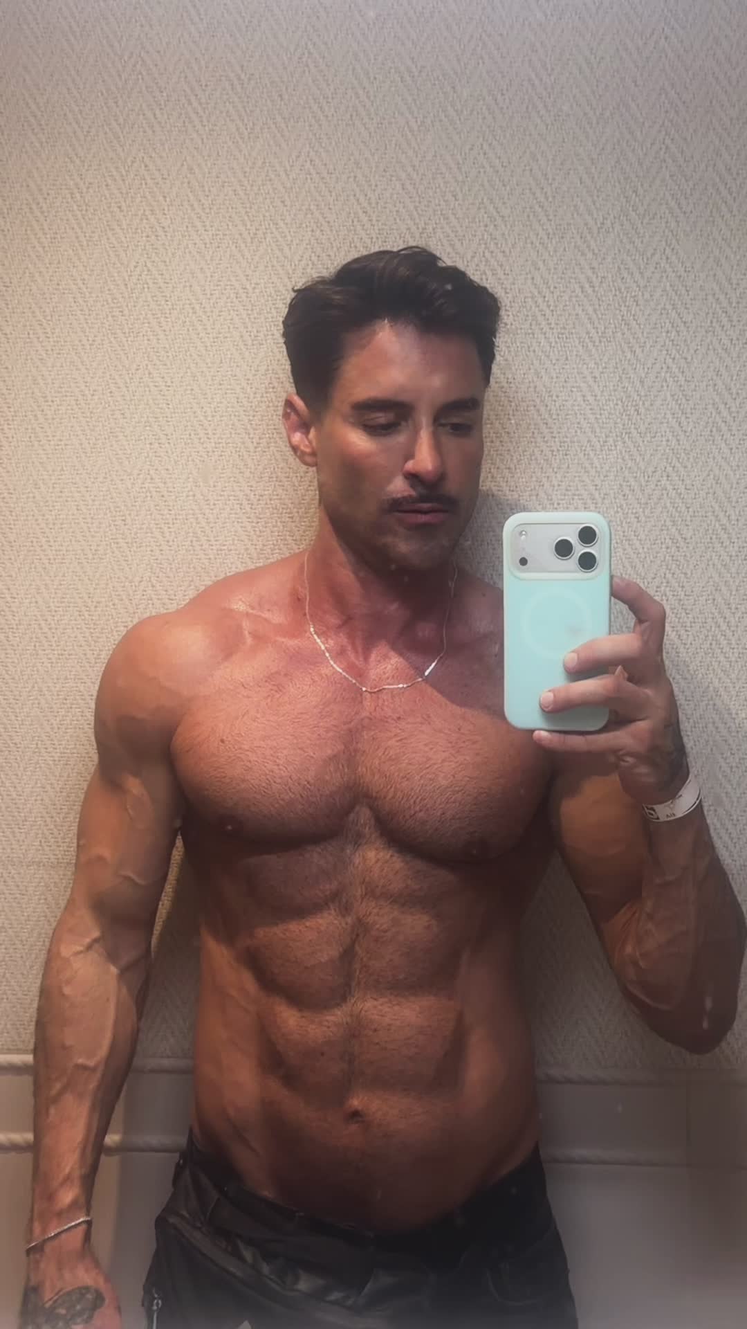 @Thiago_Lazzarato