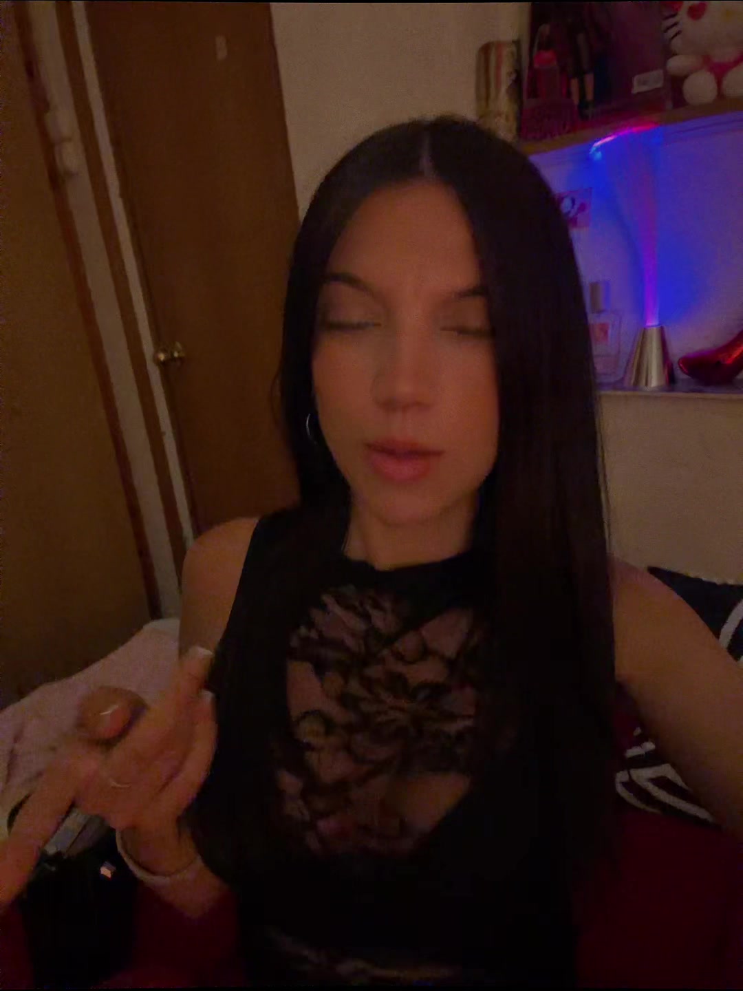 @laraaciid_