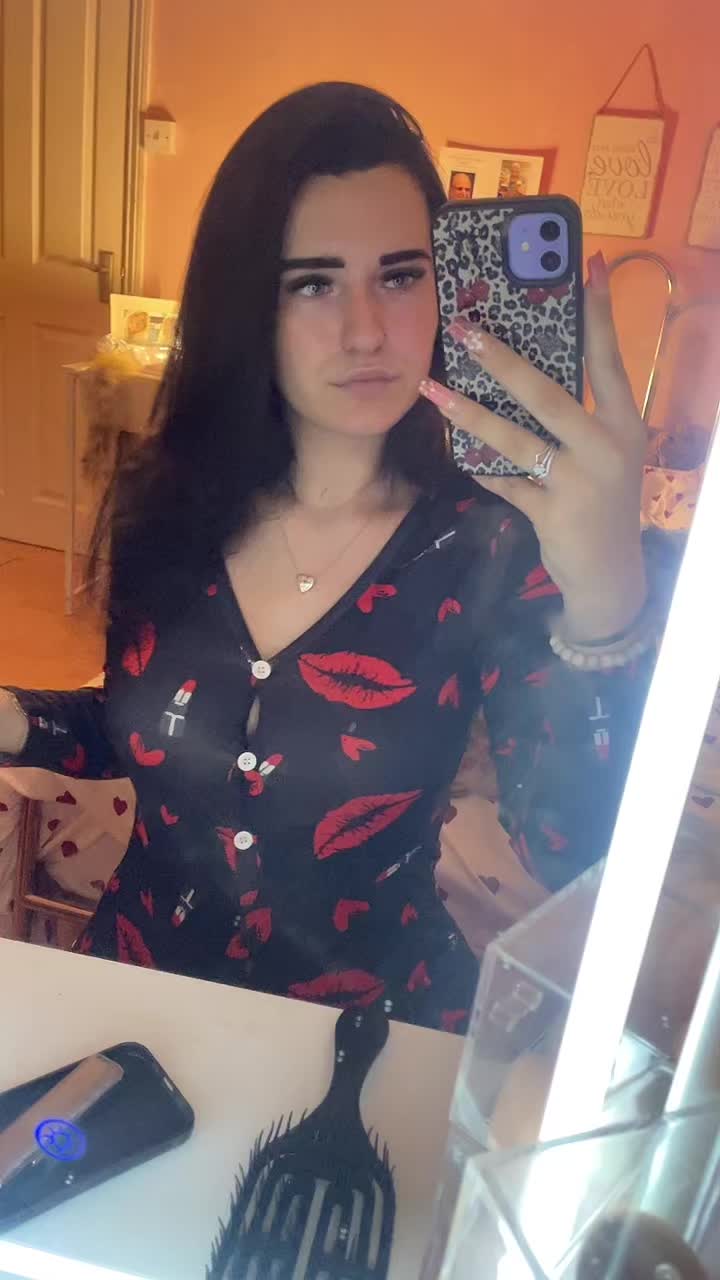 @ella clements