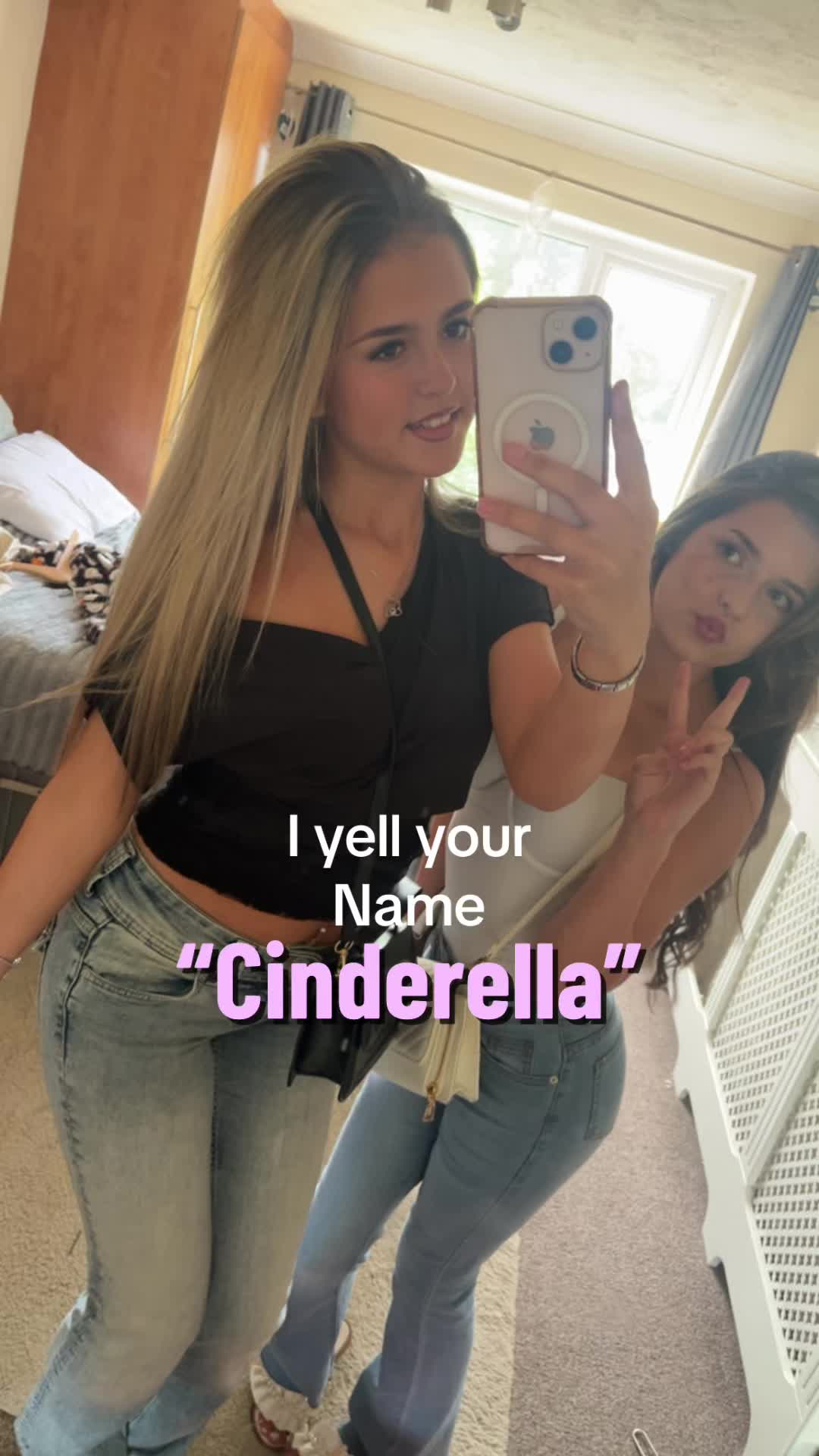 @Bella