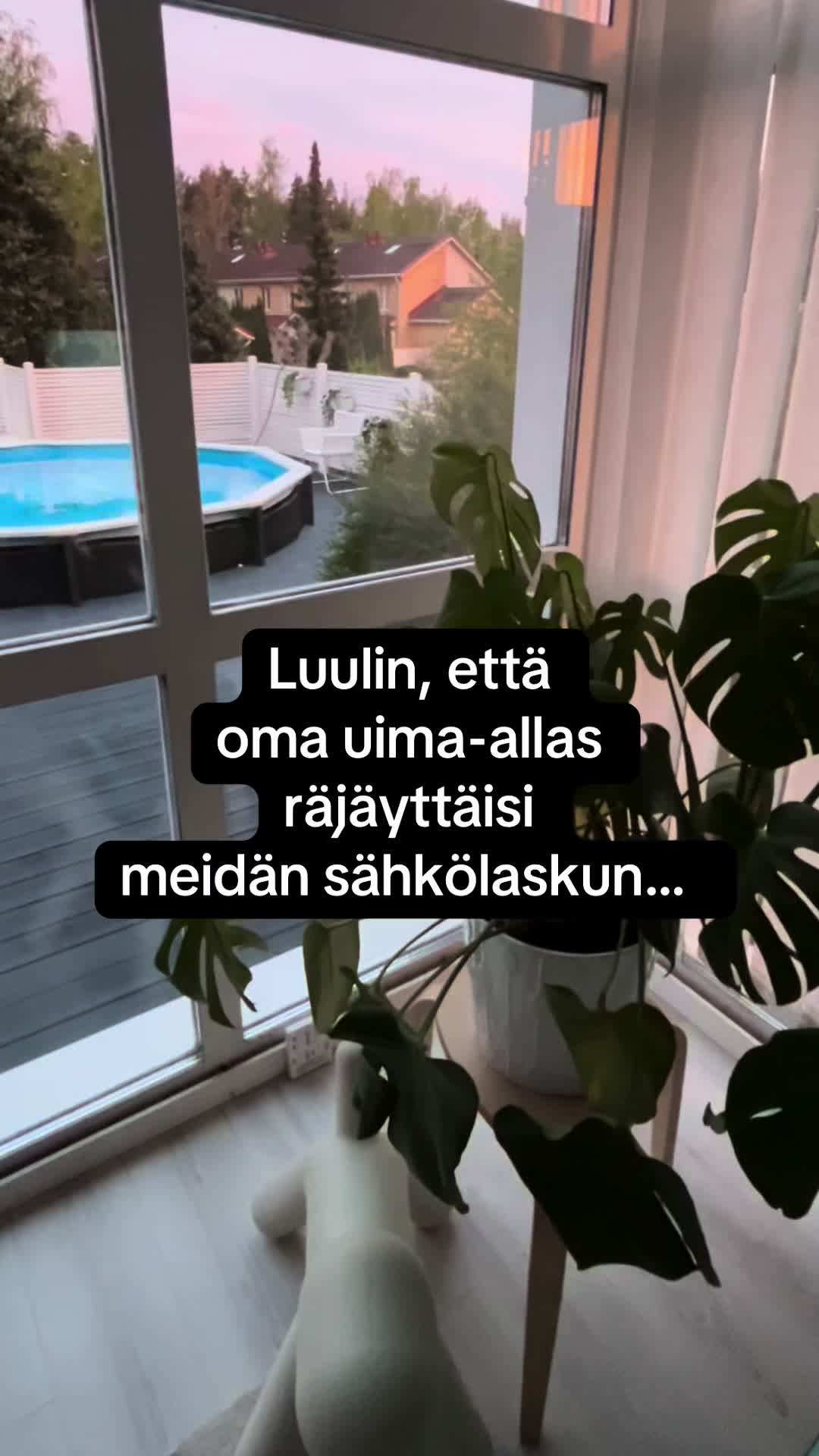 @krisumaria