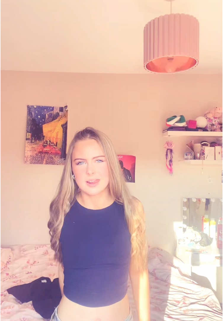 @Laoise