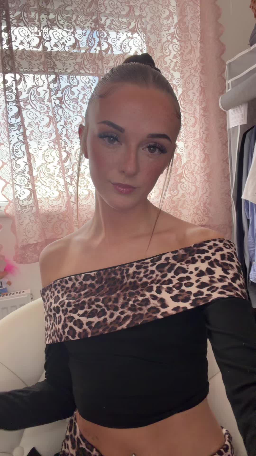 @olivia