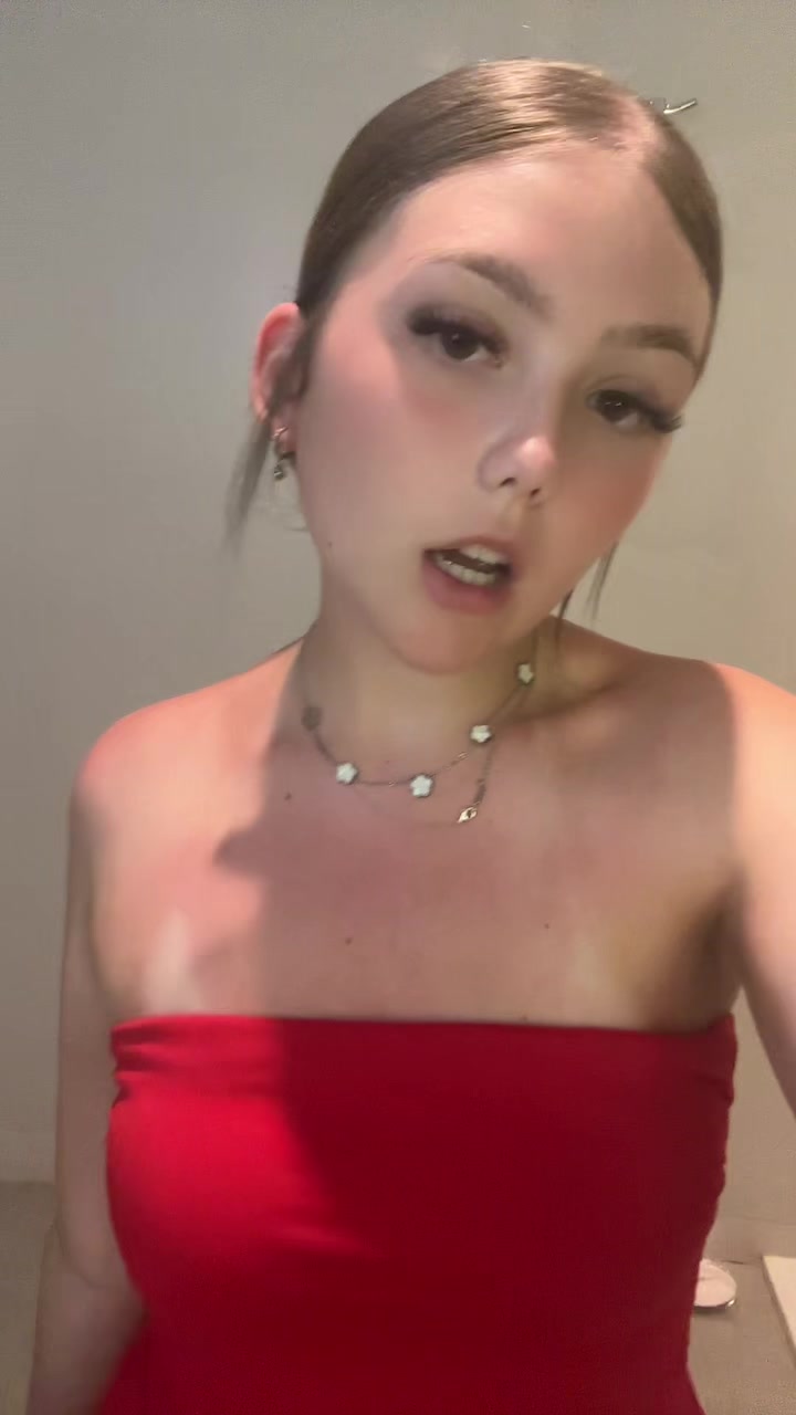 @lily🦄