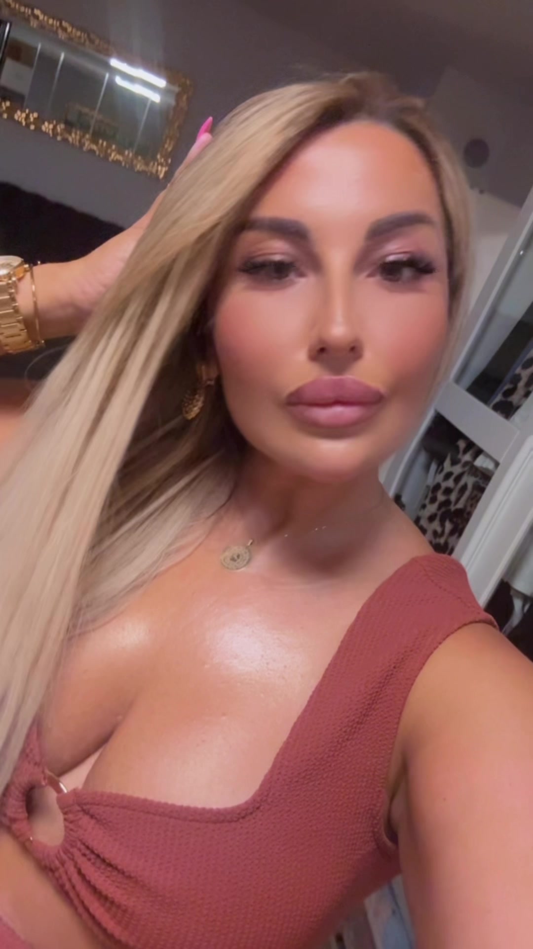 @Zeyno