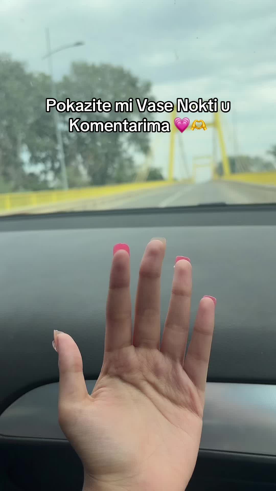 @👄