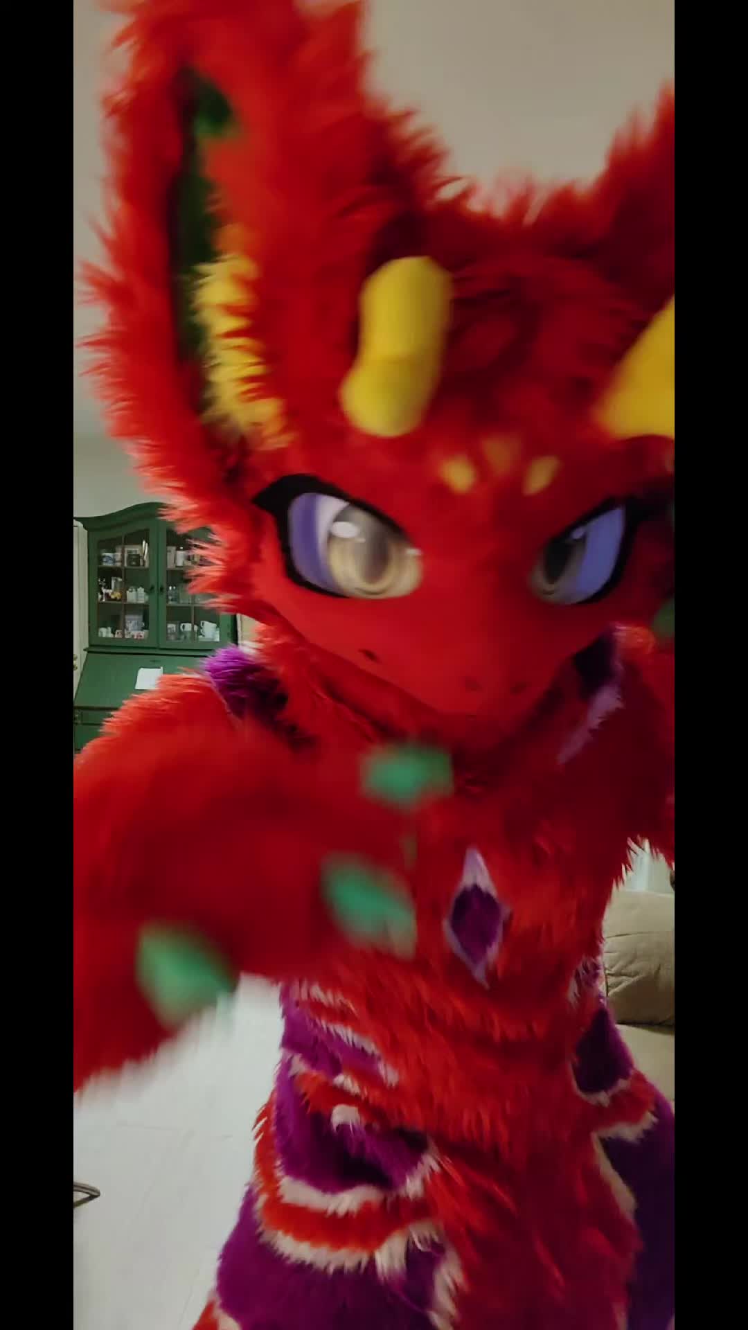 @Lunar🐉