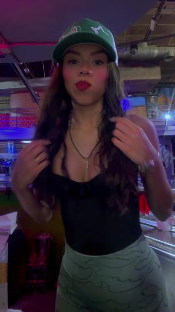 @Gisseel