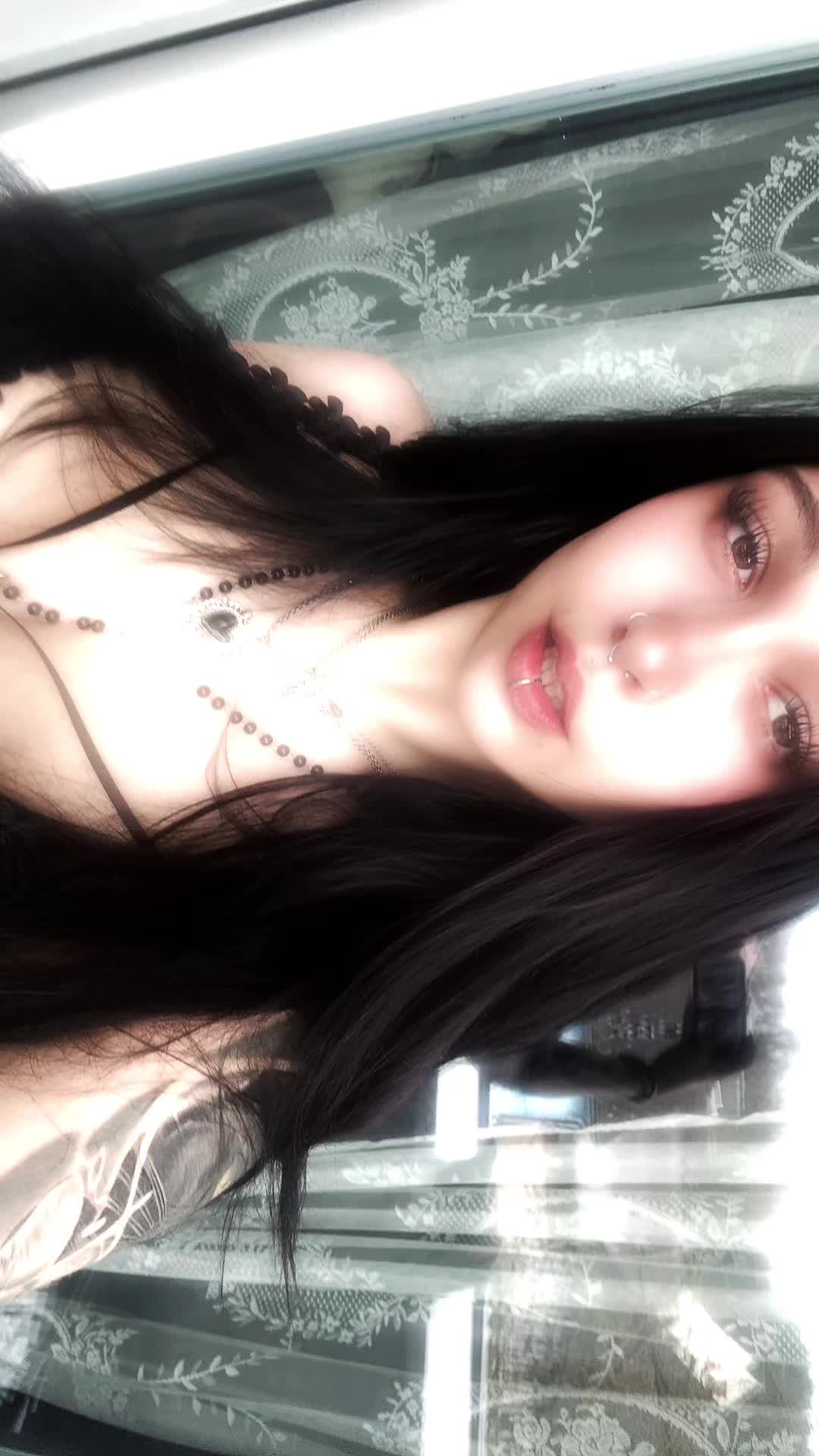 @silence.witch
