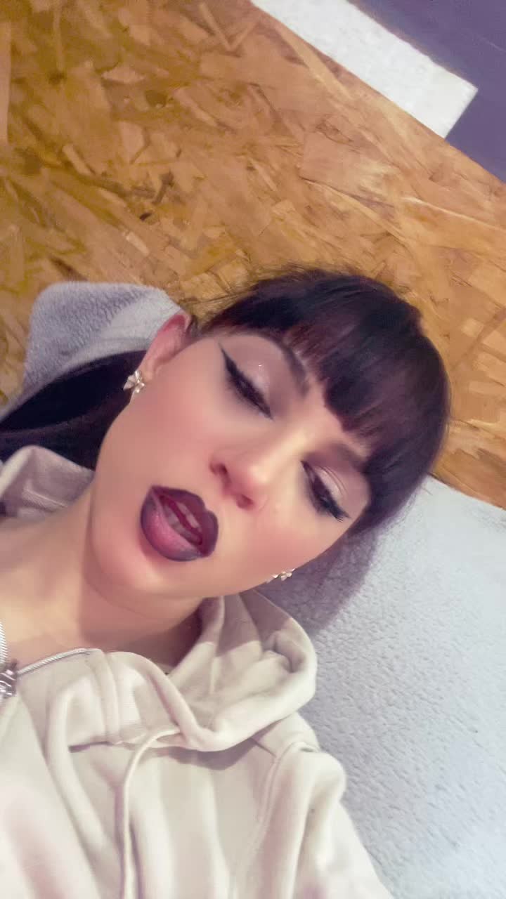 @Ruuxy🖤