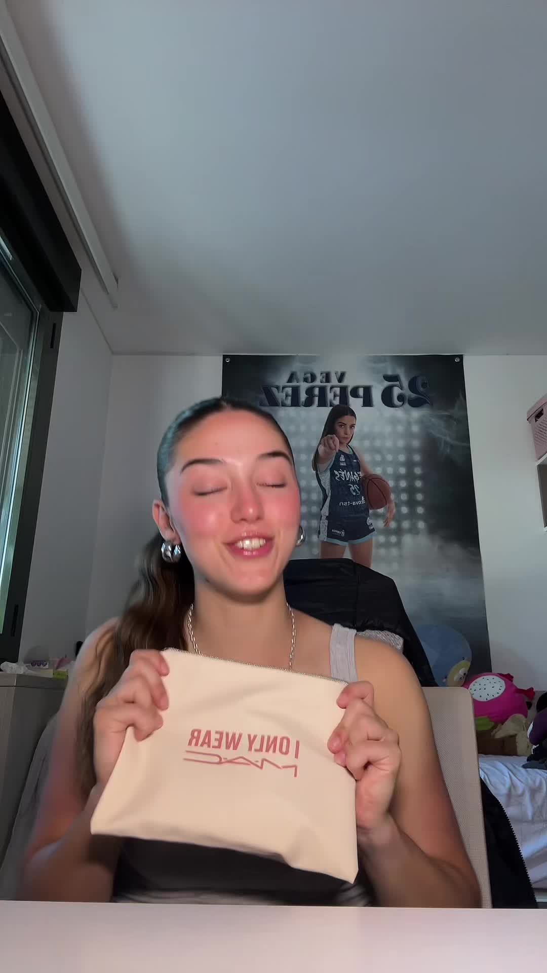 @luuunita