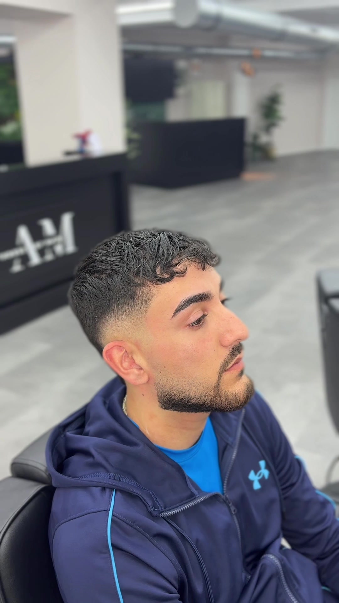 @Fb💈