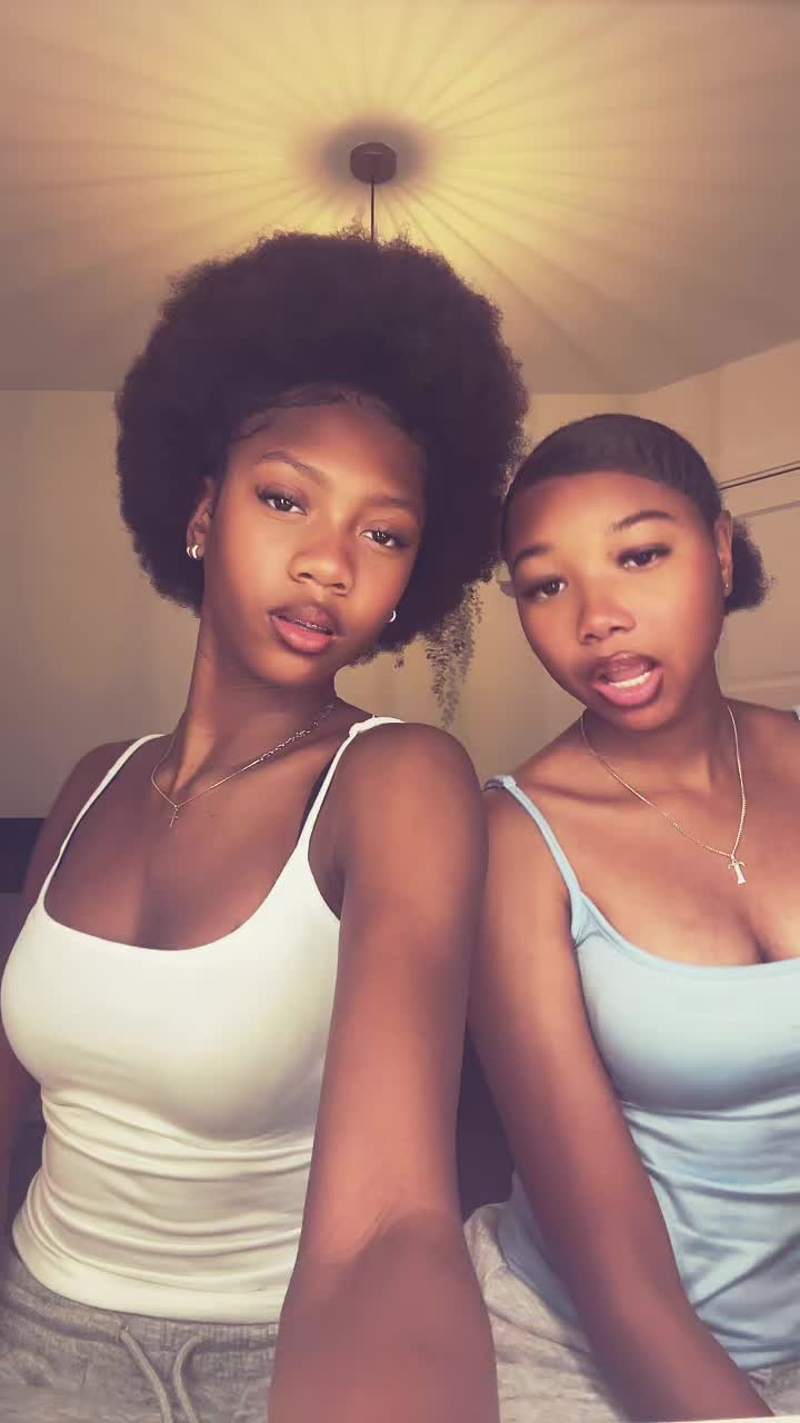 @🩶”