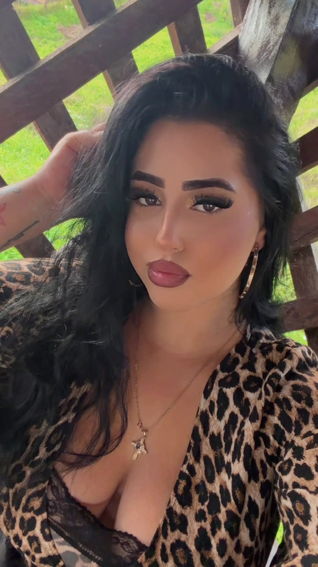 @Corinushh