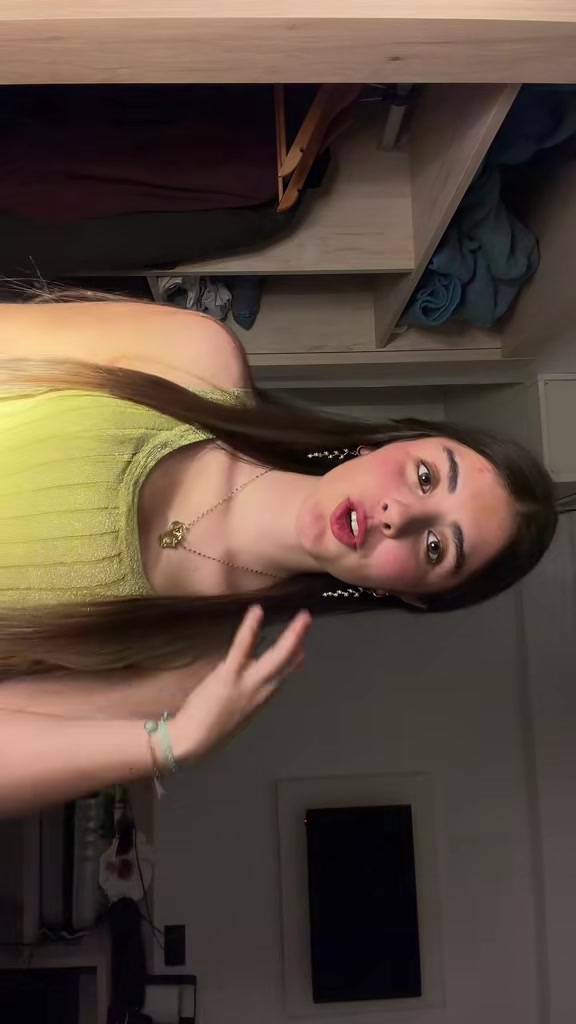 @lola ameneiro sobrino