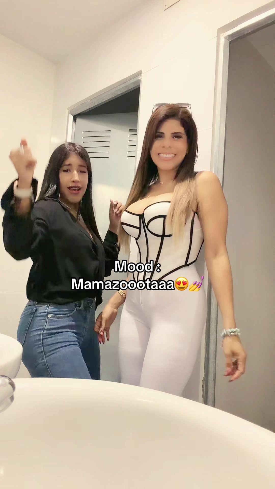 @Xiomara M