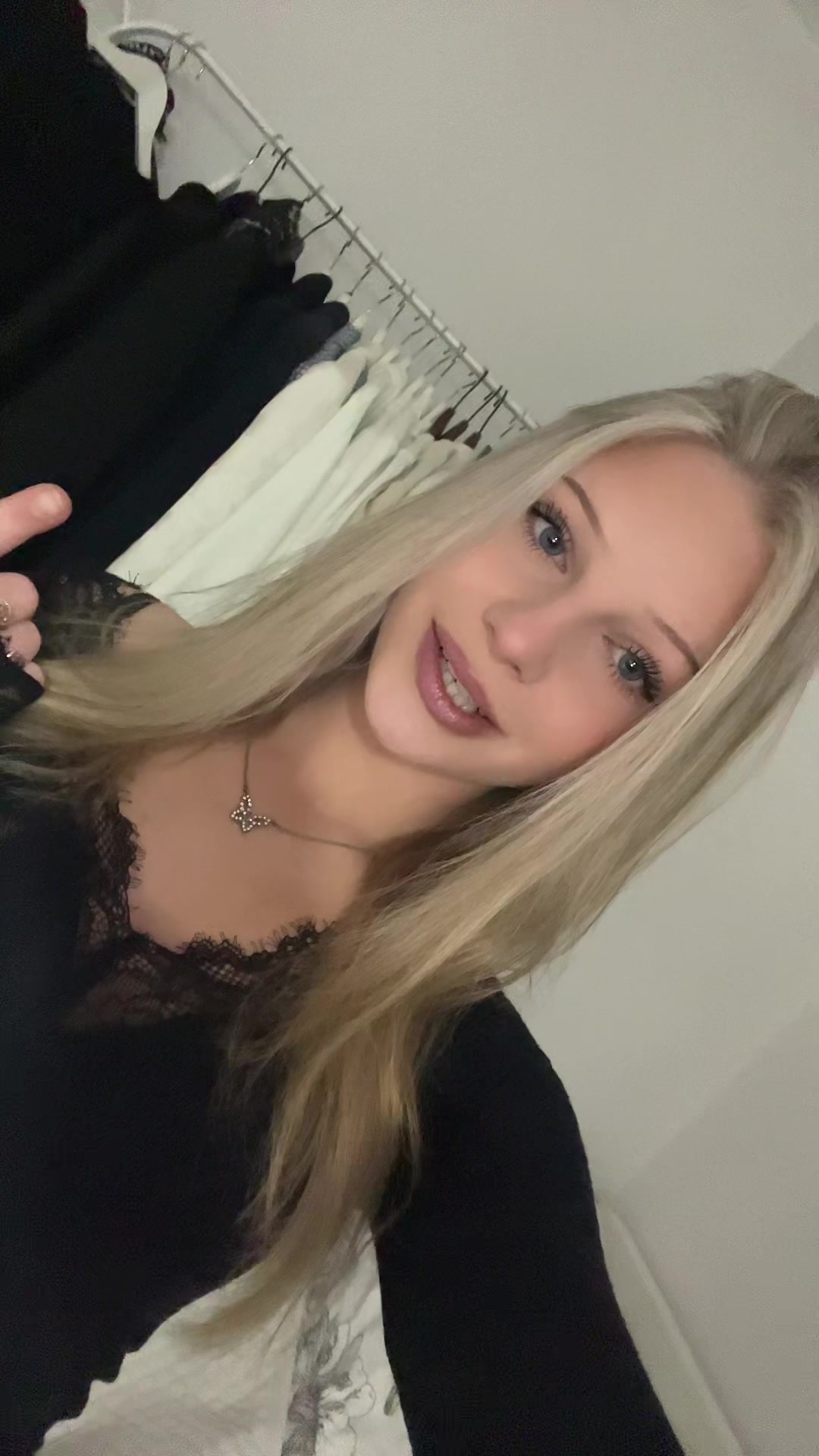 @jula.vis メ𝟶