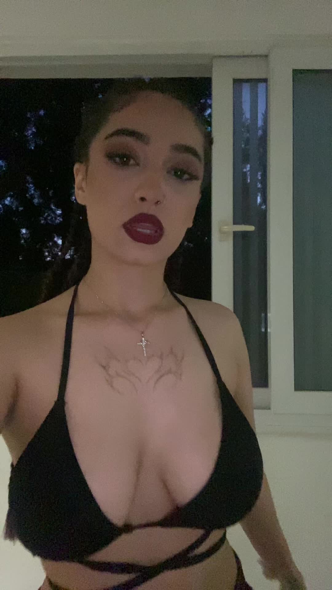@ariiyyanna1