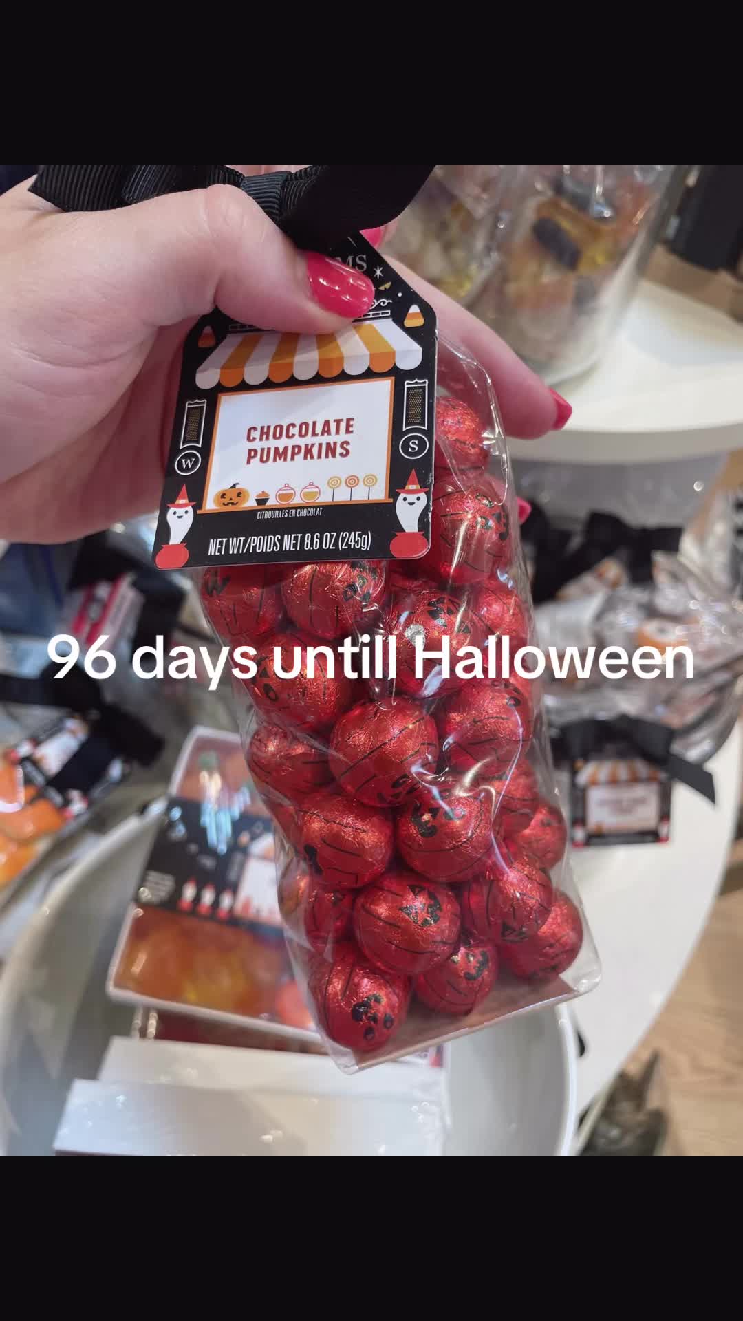 @_katiexlee_