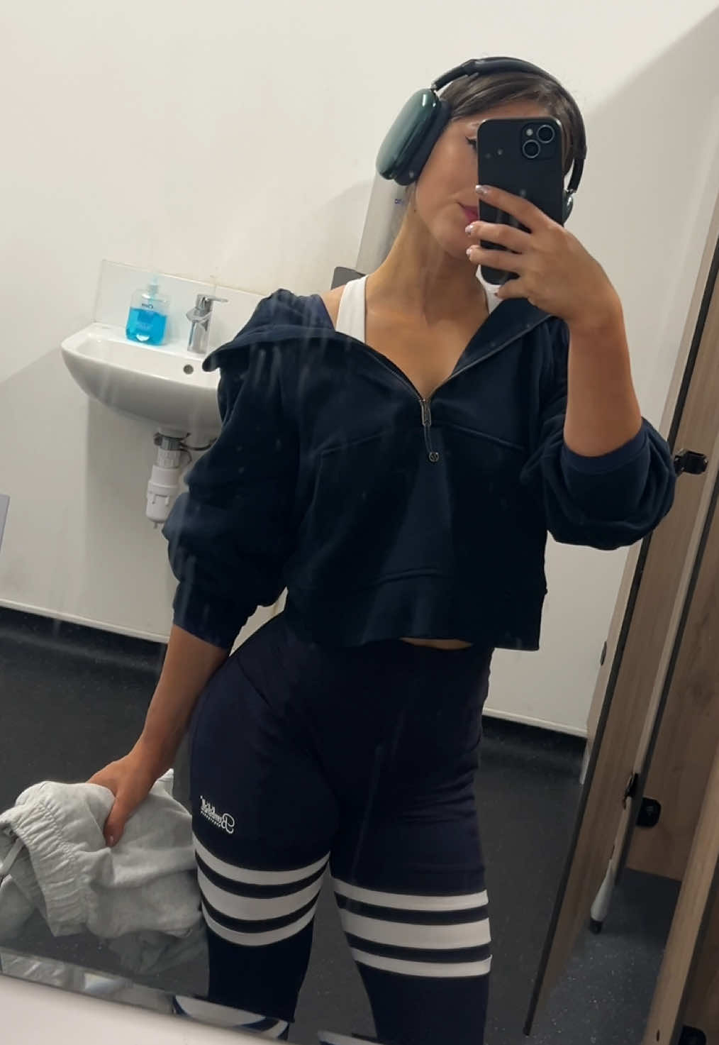 @Fitness With Vik